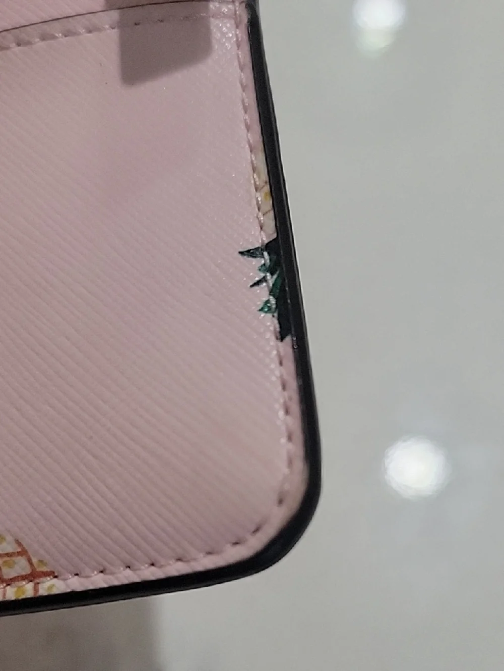 kate spade Pale Pink Pineapple Large Slim Card Holder